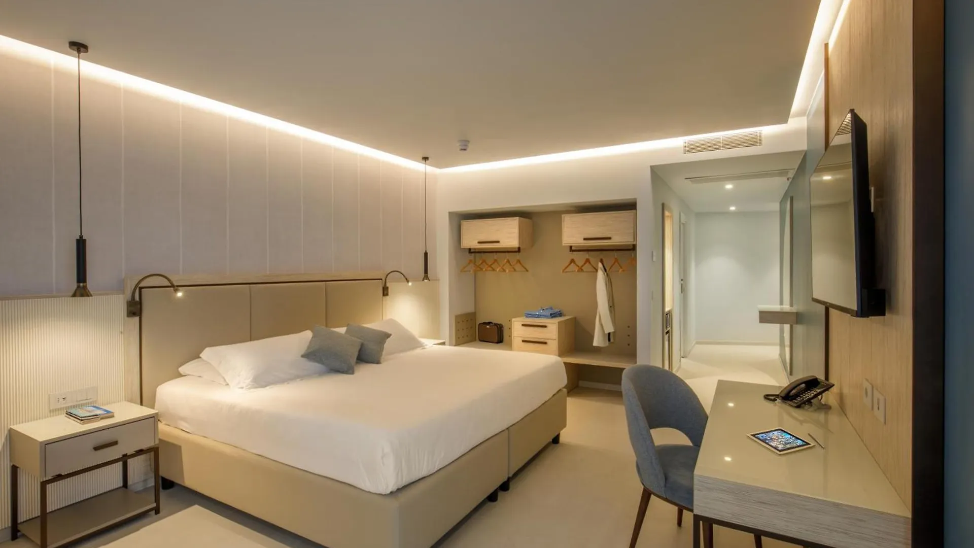 ***  Ambasciatori Suite Hotel Sottomarina Itália