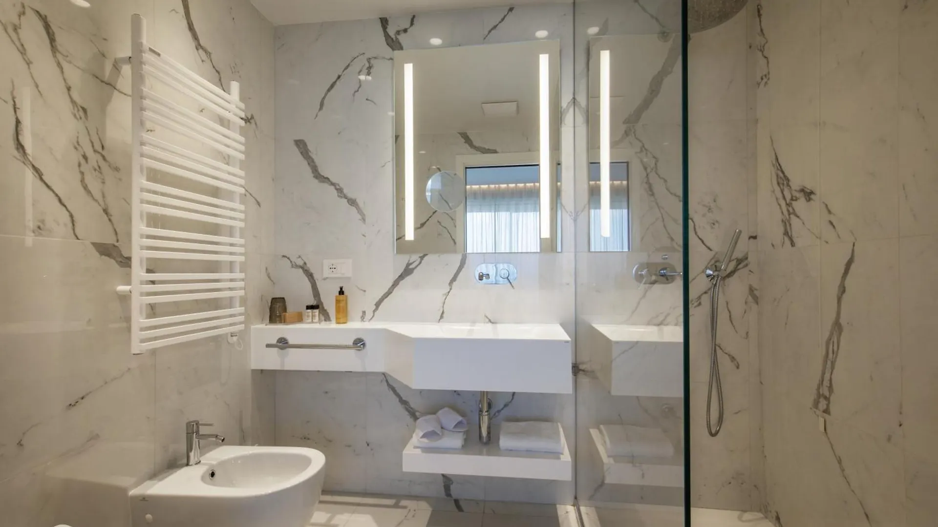 Ambasciatori Suite Hotel Sottomarina Itália