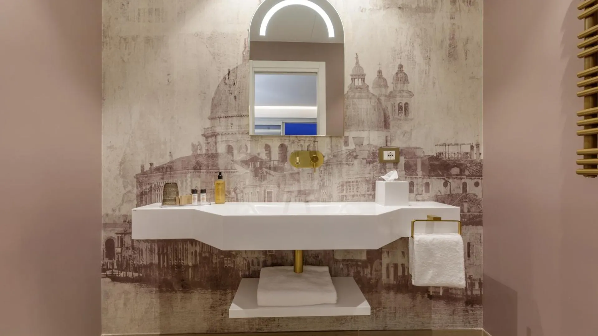 ***  Ambasciatori Suite Hotel Sottomarina Italia